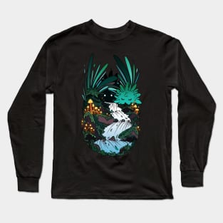 Green creatures in the dark Long Sleeve T-Shirt